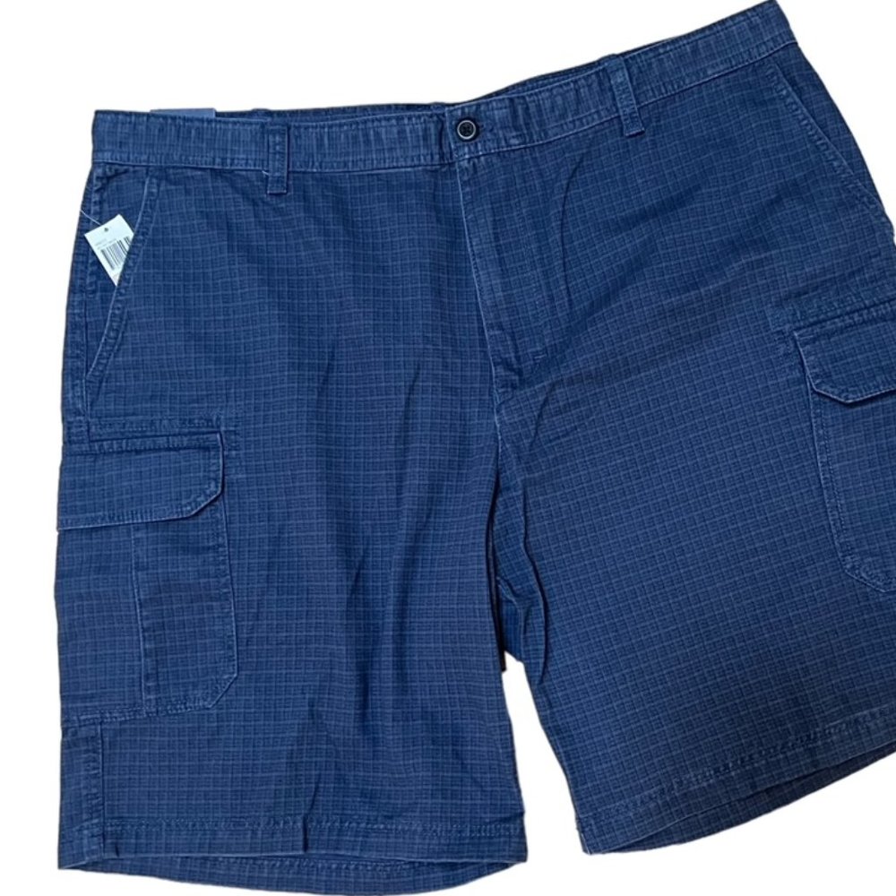 IZOD - Picture 1 of 2